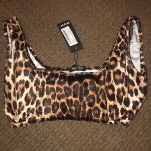 Cheetah crop tank